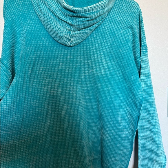 Zenana Outfitters Turquoise Waffle Knit Hoodie Size Large - Picture 5 of 6